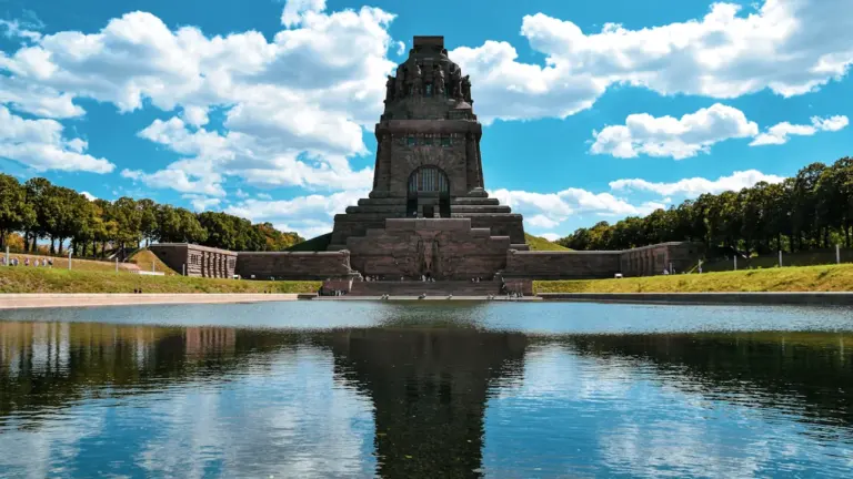 Leipzig Run am Völkerschlachtdenkmal: Laufen auf Geschichte: key details