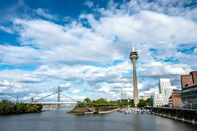 Neuss: Hafenrundfahrt-Tickets bleiben für den Ersatztermin gültig