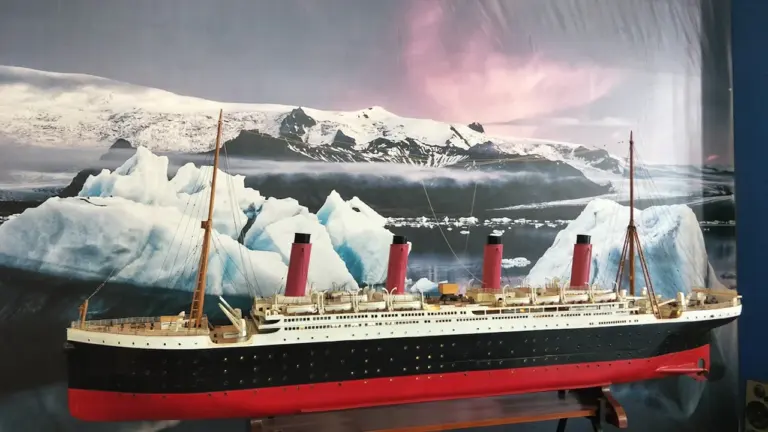 „Titanic: Eine Immersive Reise“ in Dresden: Ausstellung mit VR